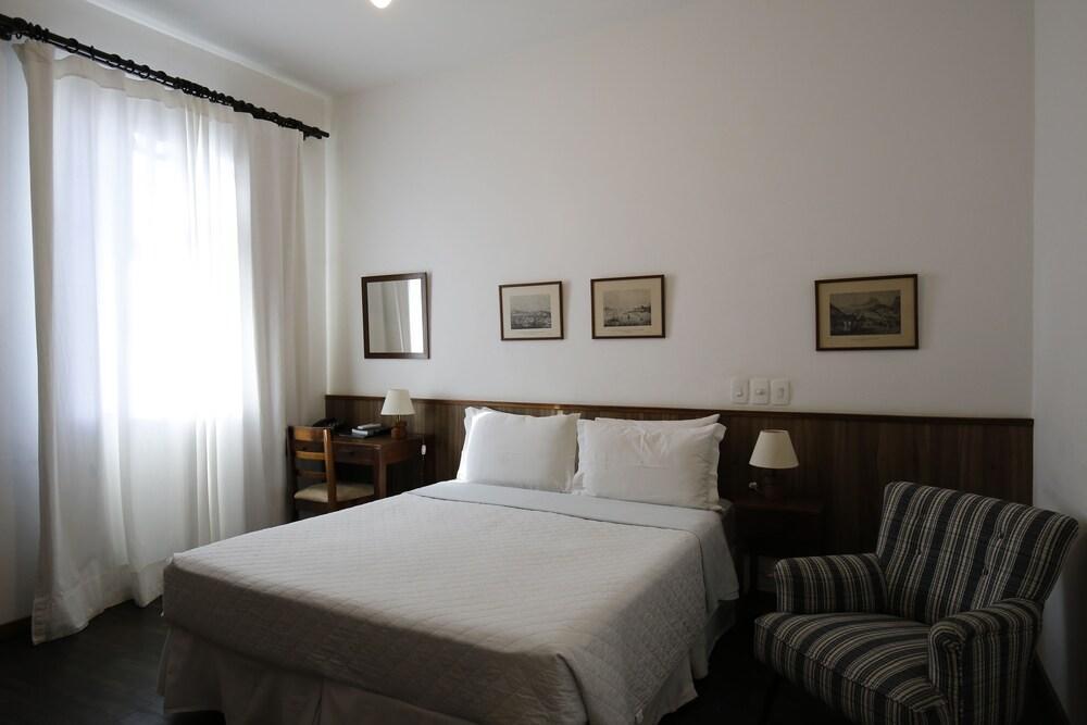 Voa Hotel Uniao กาชัมบู ภายนอก รูปภาพ