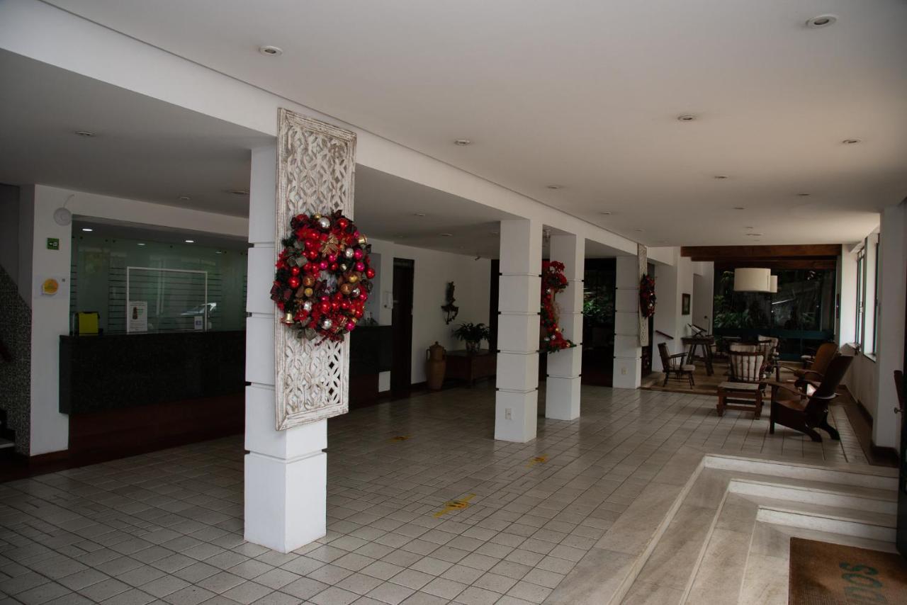 Voa Hotel Uniao กาชัมบู ภายนอก รูปภาพ