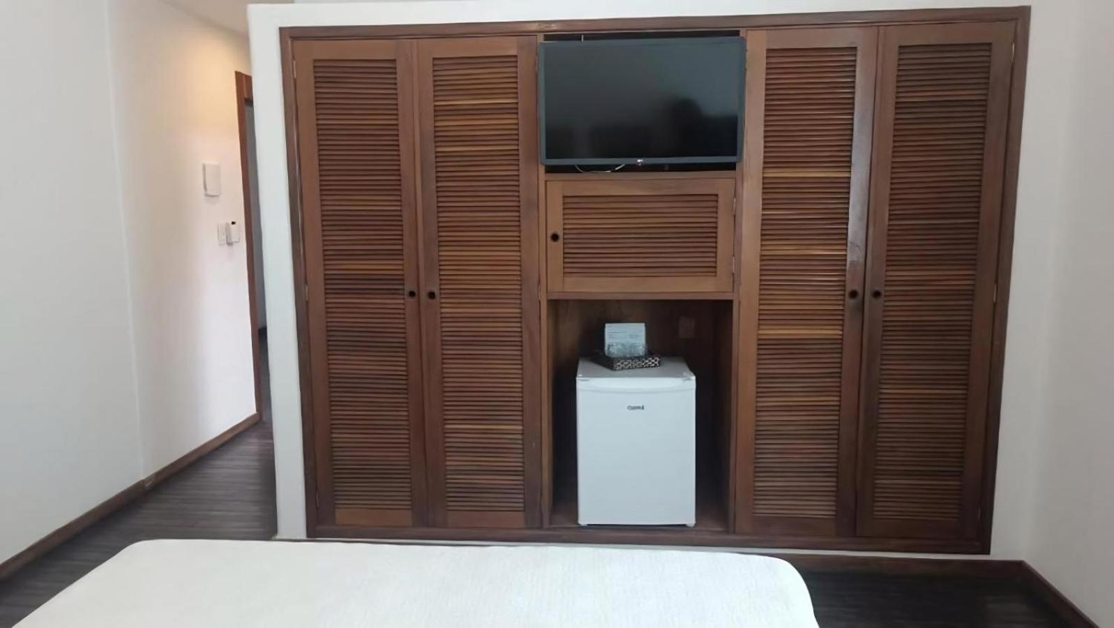 Voa Hotel Uniao กาชัมบู ภายนอก รูปภาพ